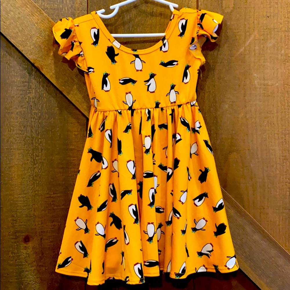 Dot dot smile dress